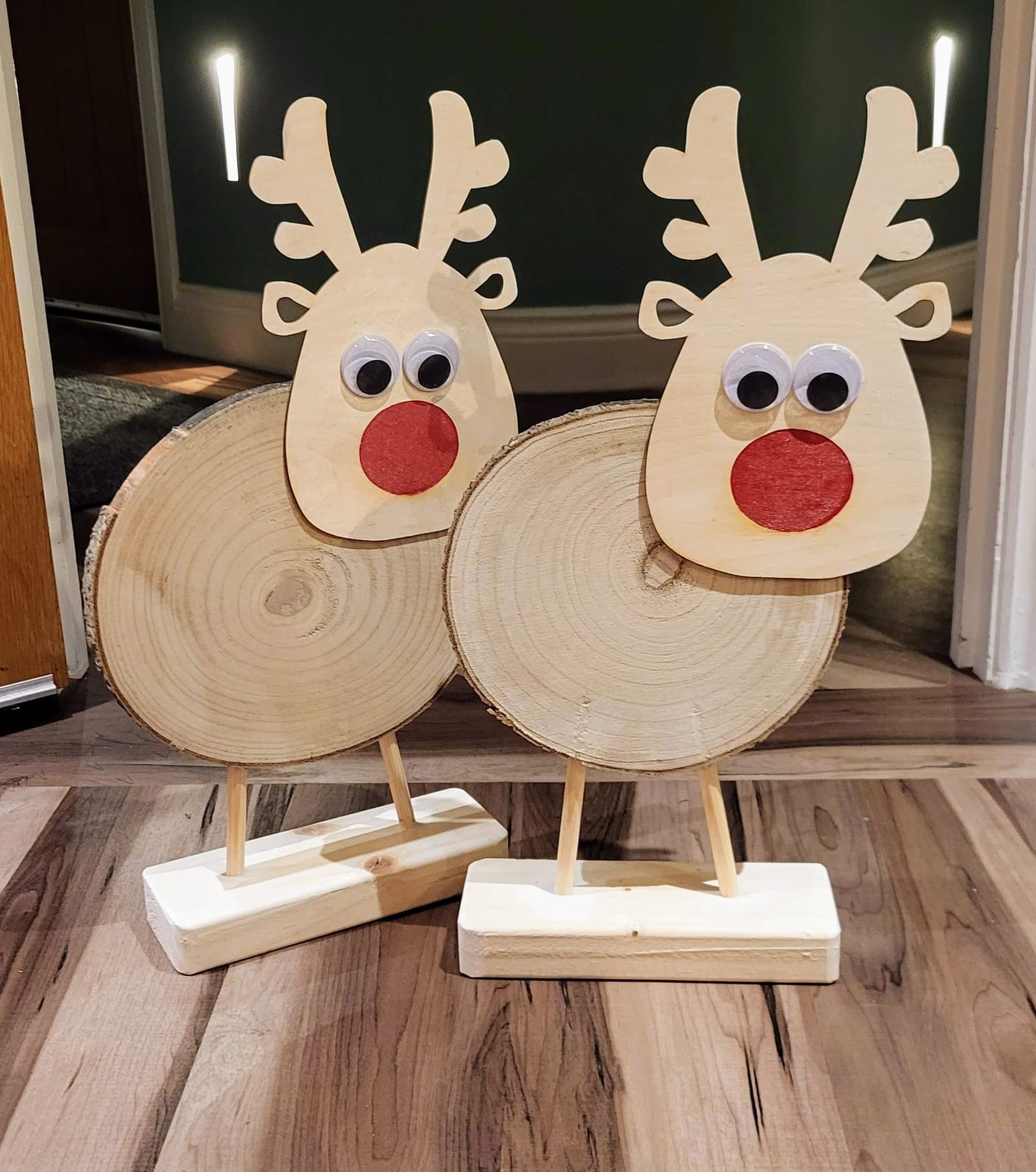 Large Log Slice Reindeer
